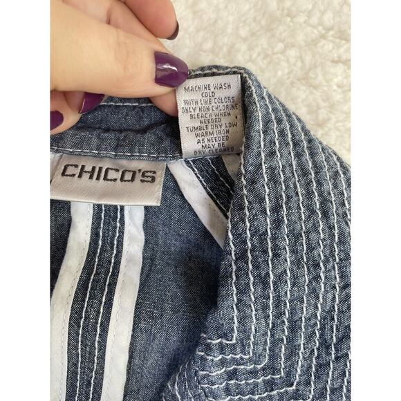 Chicos Jean Jacket Womens Size 0 Nautical contrast Stitch Flap Chambray Denim - Picture 11 of 11